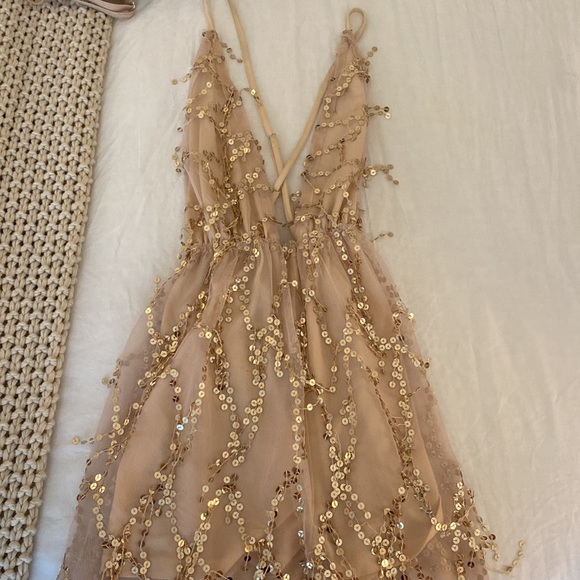 Sparkly Sequin Romper - Picture 5 of 6